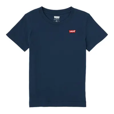 Levis BATWING CHEST HIT boys's Children's T shirt in Marine