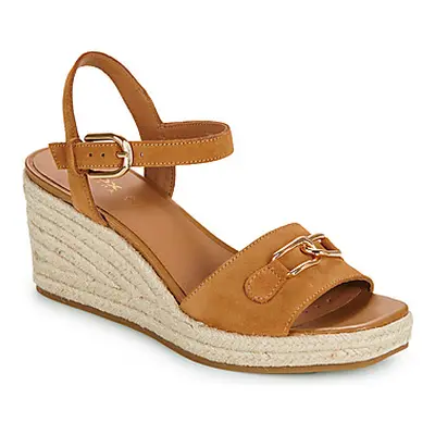 Geox D PANAREA women's Sandals in Brown