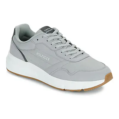 Tommy Hilfiger FASTON MIX ESS men's Shoes (Trainers) in Grey