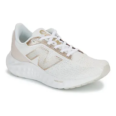 New Balance ARISHI women's Running Trainers in Beige