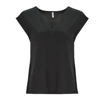 Only ONLFREE S/S MODAL V-NECK TOP JRS women's T shirt in Black