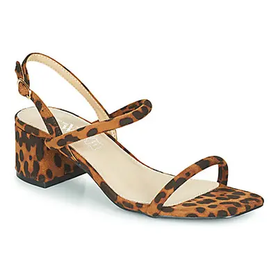 Vanessa Wu SD2381LP women's Sandals in Brown