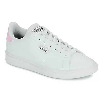 Adidas URBAN COURT women's Shoes (Trainers) in White