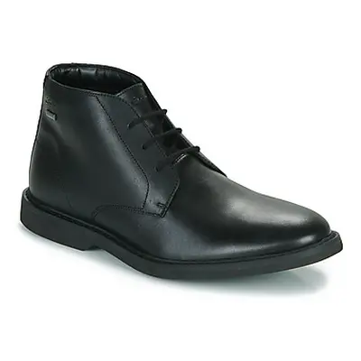 Clarks ATTICUSLTHIGTX men's Casual Shoes in Black