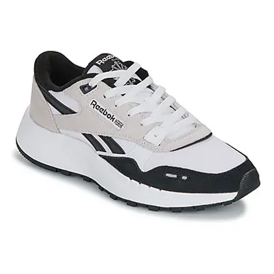 Reebok Classic CLASSIC LEATHER 2400 women's Shoes (Trainers) in White