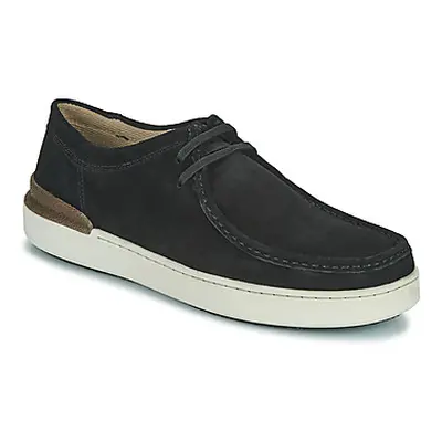 Clarks CourtLiteWally men's Shoes (Trainers) in Black