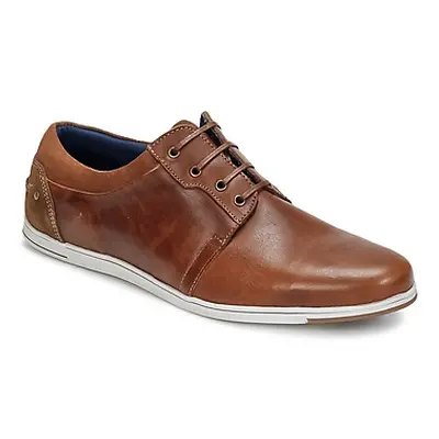 Casual Attitude COONETTE men's Shoes (Trainers) in Brown