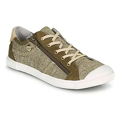 Pataugas BOMY F2G women's Shoes (Trainers) in Kaki