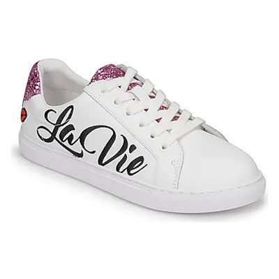 Bons baisers de Paname SIMONE LA VIE EN ROSE women's Shoes (Trainers) in White