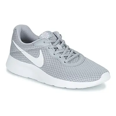 Nike Nike Tanjun men's Shoes (Trainers) in Grey