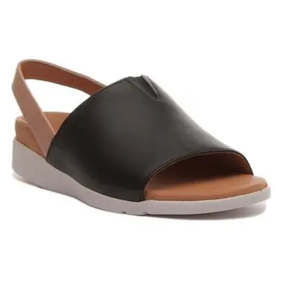 Strive Mara women's Sandals in Black