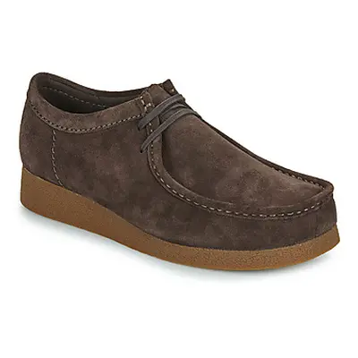 Clarks WallabeeEVO men's Casual Shoes in Brown