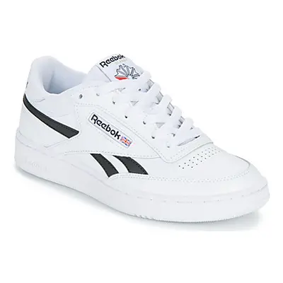 Reebok Classic CLUB C REVENGE MU men's Shoes (Trainers) in White