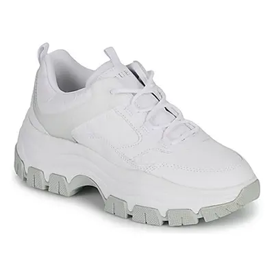 Guess BISUN women's Shoes (Trainers) in White