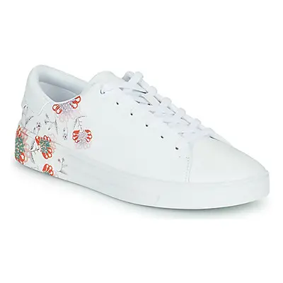 Ted Baker AARIAH women's Shoes (Trainers) in White