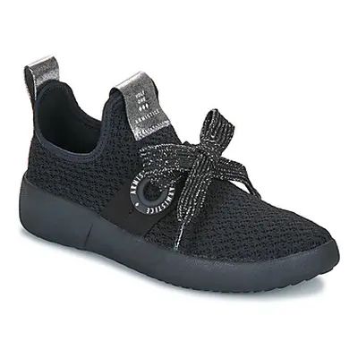 Armistice VOLT ONE W women's Shoes (Trainers) in Black