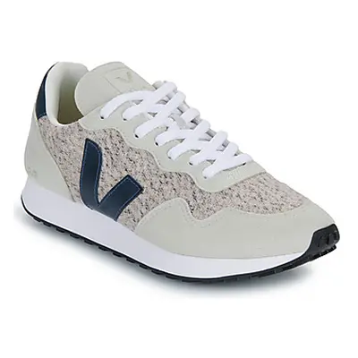 Veja SDU REC women's Shoes (Trainers) in Grey