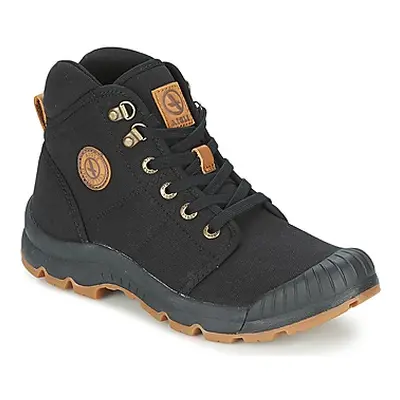 Aigle TENERE LIGHT men's Shoes (High-top Trainers) in Black