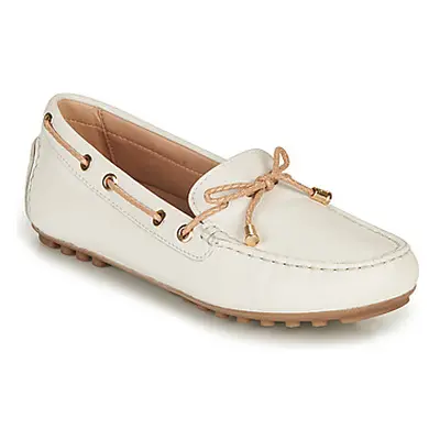 Geox D LEELYAN C women's Boat Shoes in White