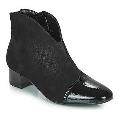 Ara 16605-79 women's Low Ankle Boots in Black