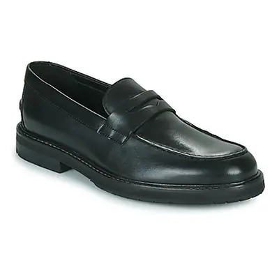 Clarks CRAFTNORTH LO men's Loafers / Casual Shoes in Black