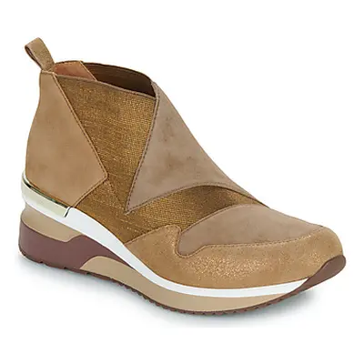 Mam'Zelle VENTO women's Shoes (High-top Trainers) in Brown