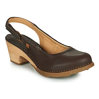 El Naturalista SYLVAN women's Court Shoes in Brown