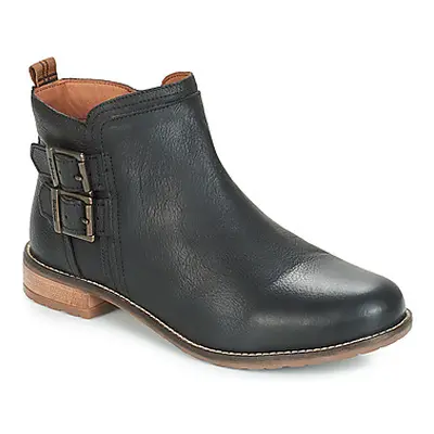 Barbour SARAH LOW BUCKLE women's Low Ankle Boots in Black