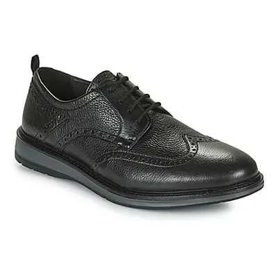 Clarks CHANTRY WING men's Casual Shoes in Black