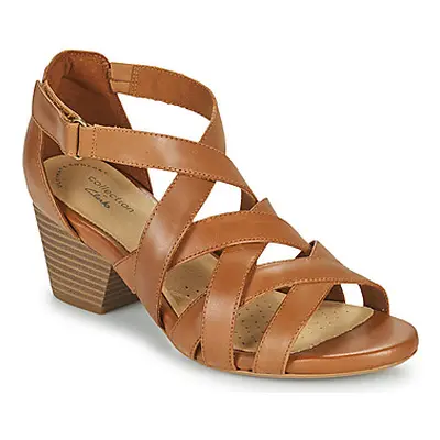 Clarks LORENE POP women's Sandals in Brown