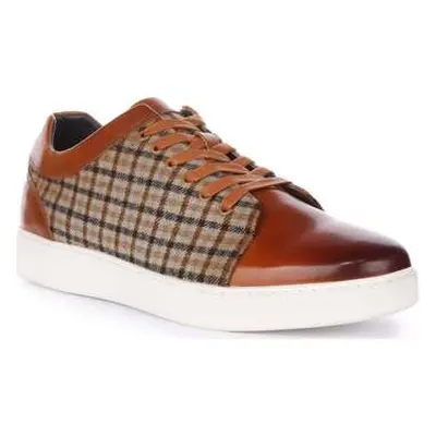 Justinreess England Kayden men's Trainers in Brown