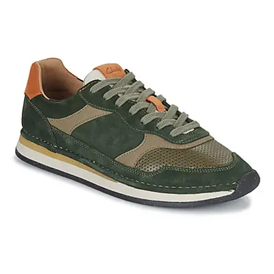 Clarks CraftRun Tor men's Shoes (Trainers) in Kaki