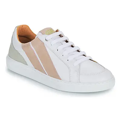 Caval OG SLASH women's Shoes (Trainers) in White