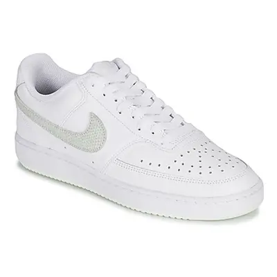 Nike WMNS NIKE COURT VISION LO women's Shoes (Trainers) in White