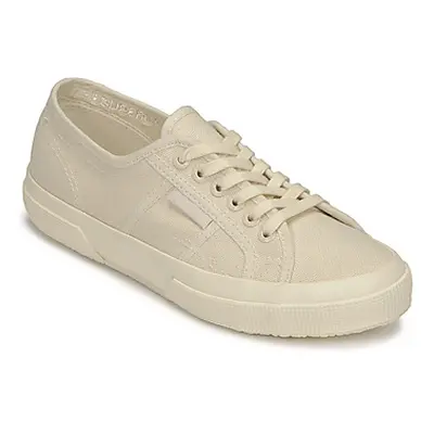 Superga 2750 COTON CLASSIC men's Shoes (Trainers) in Beige