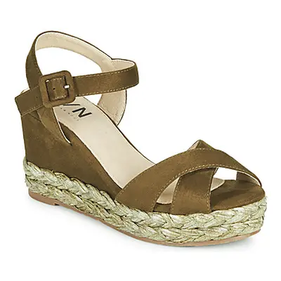 Elue par nous JOHAN women's Sandals in Green