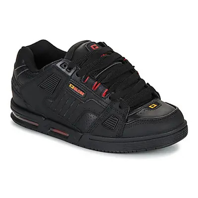 Globe SABRE men's Skate Shoes (Trainers) in Black