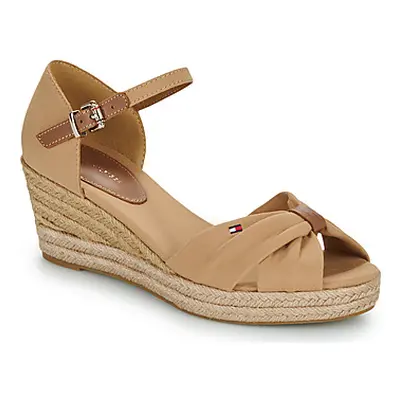 Tommy Hilfiger BASIC OPEN TOE MID WEDGE women's Espadrilles / Casual Shoes in Beige