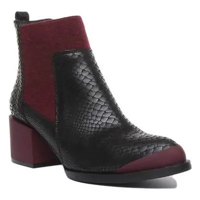 Justinreess England Heather women's Low Ankle Boots in Red