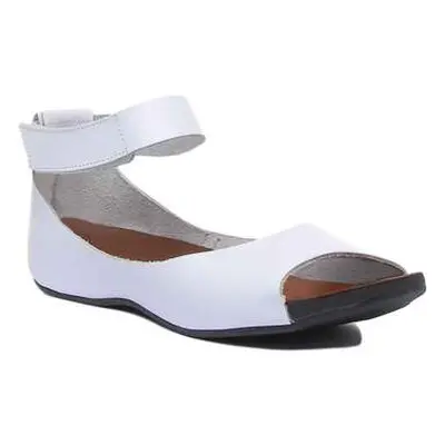 Justinreess England 7020 women's Sandals in White