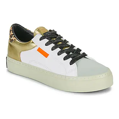 D.Franklin HALF MOON 367 women's Shoes (Trainers) in White