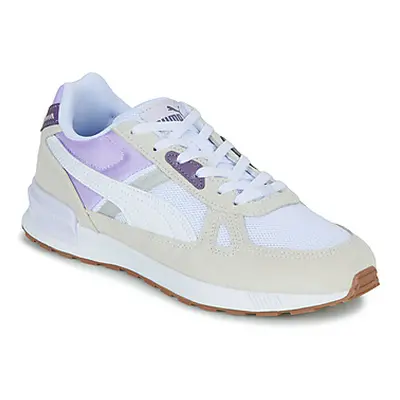 Puma GRAVITON women's Shoes (Trainers) in White