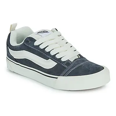 Vans Knu Skool men's Shoes (Trainers) in Grey