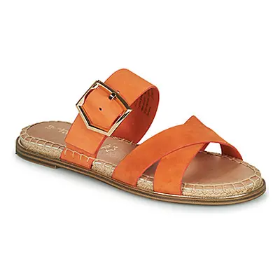 Tamaris LIDYA women's Mules / Casual Shoes in Orange