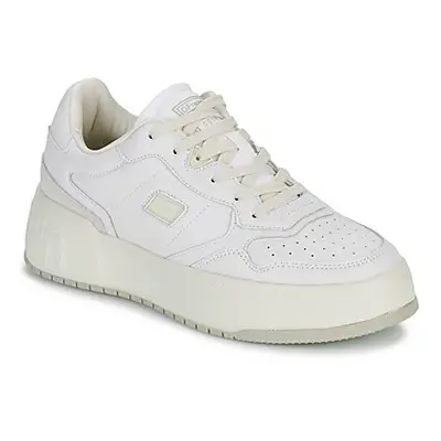 D.Franklin COURT 321 women's Shoes (Trainers) in White