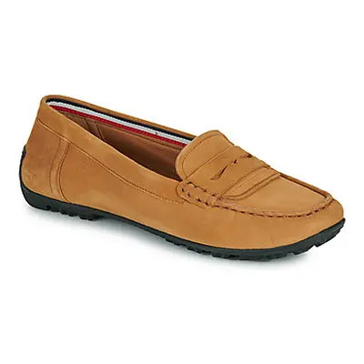 Geox D KOSMOPOLIS + GRIP women's Loafers / Casual Shoes in Brown