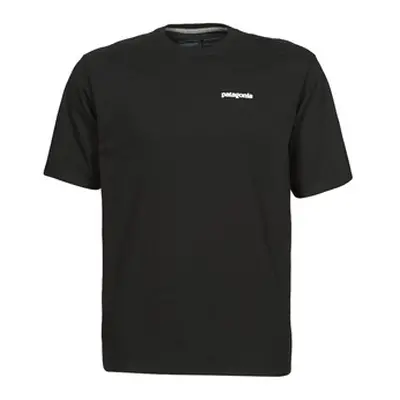 Patagonia M'S P-6 LOGO ORGANIC T-SHIRT men's T shirt in Black