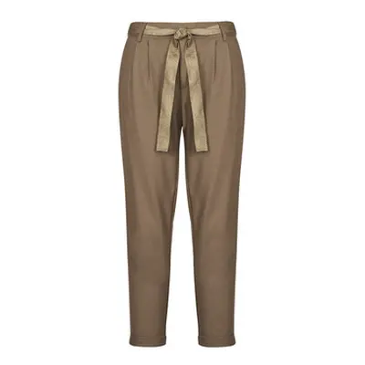 Only ONLRITA LOOSE CHECK LYREX BELT PANT TLR women's Trousers in Brown