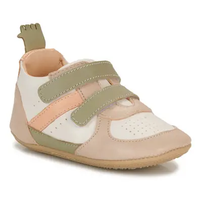 Easy Peasy MY PRE BASKET VELCRO girls's Children's Shoes (Trainers) in Green