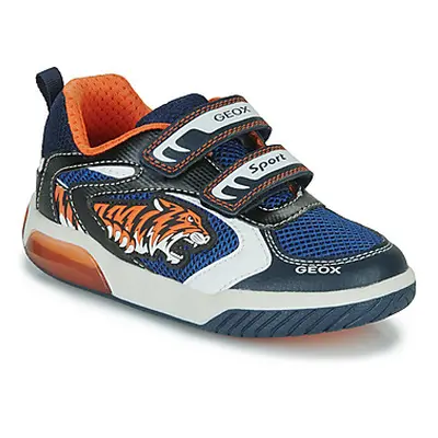 Geox J INEK BOY A boys's Children's Shoes (Trainers) in Marine